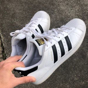 Adidas shelltoe superstar